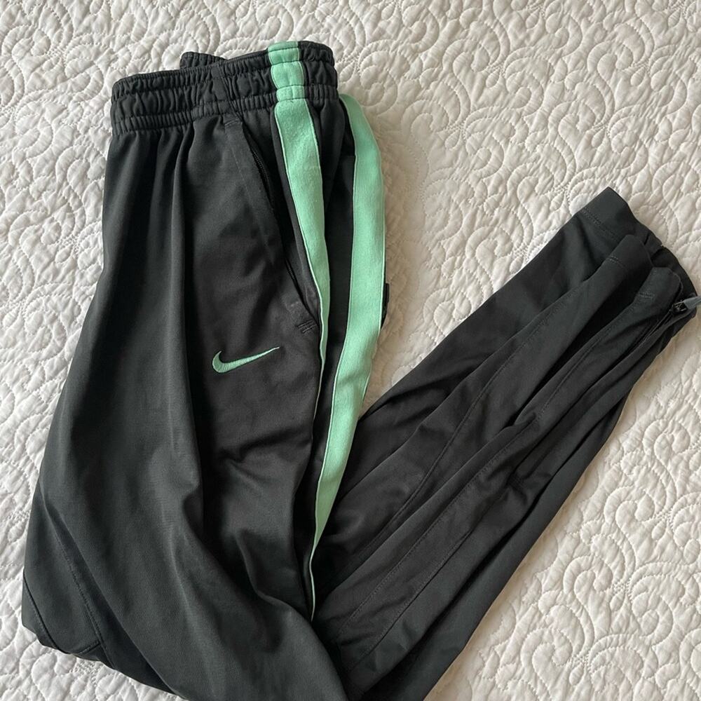 Nike Joggers with skinny zip ankle